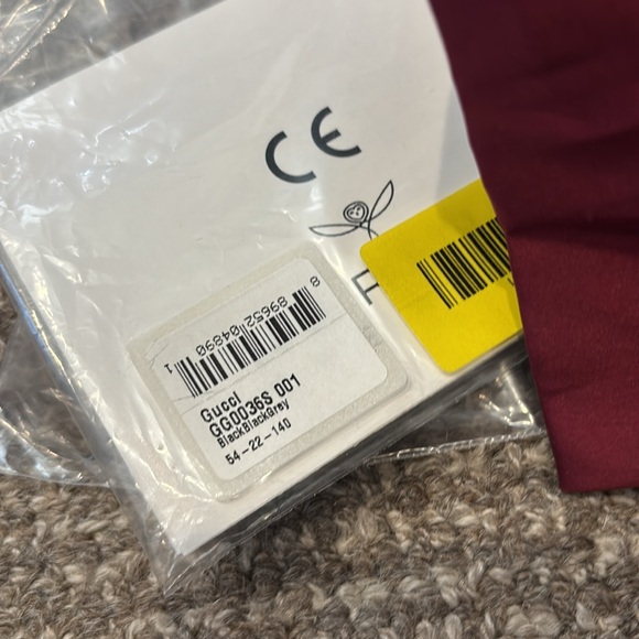 Gucci Sunglasses Style GG0036S Black w Gold GG Logo - LIKE NEW! - Picture 10 of 15